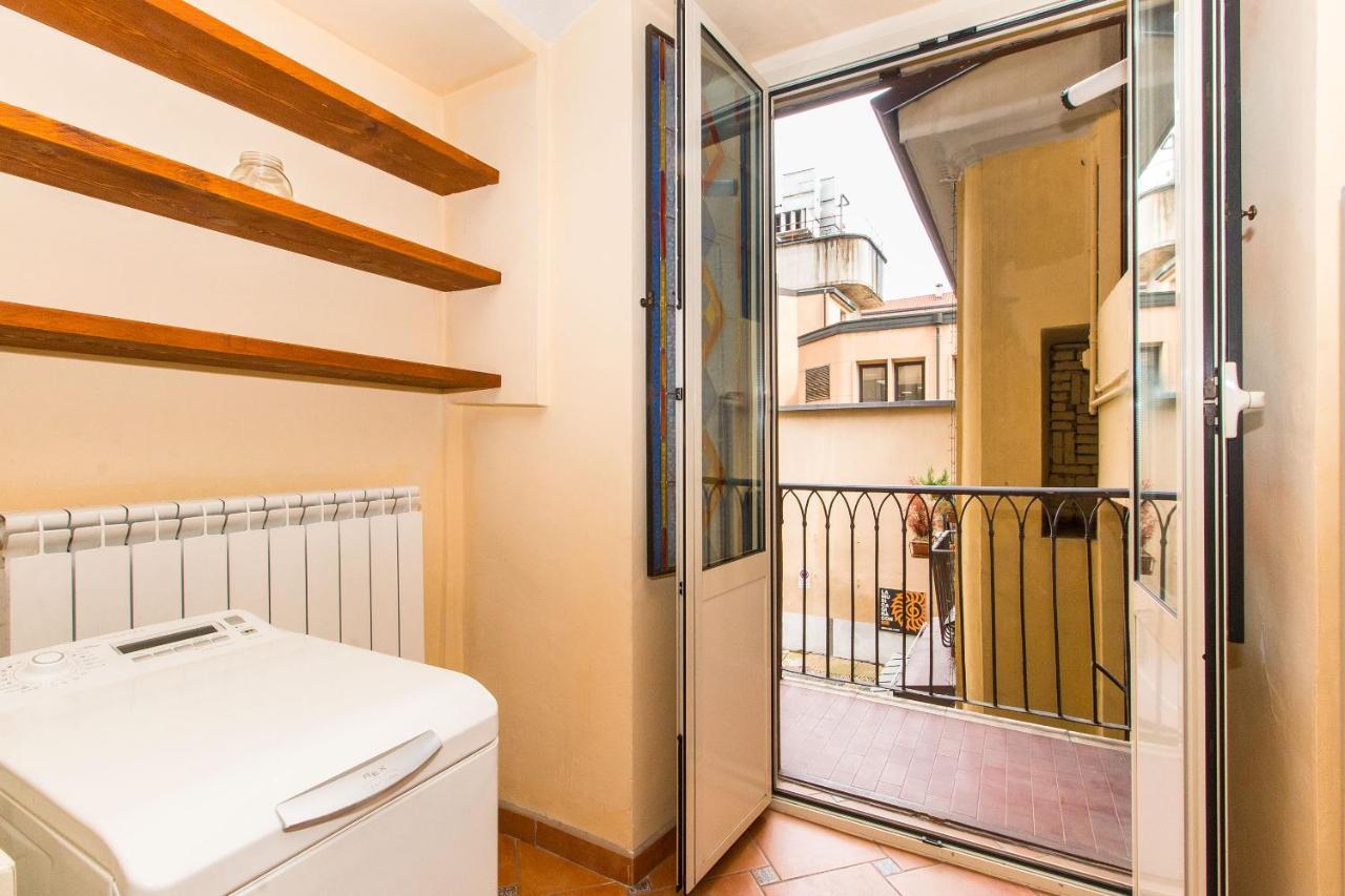 Porta Nuova Central Flat With Balcony 토리노 외부 사진