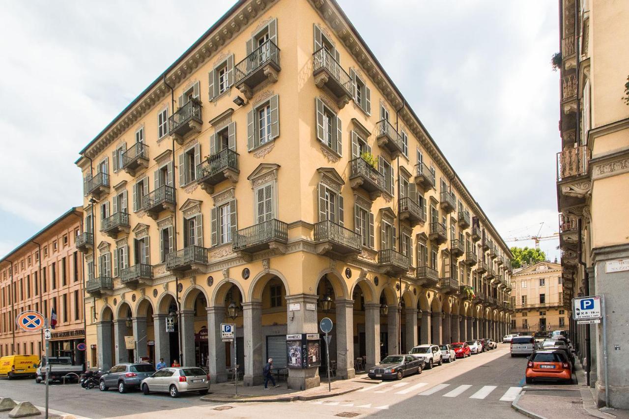 Porta Nuova Central Flat With Balcony 토리노 외부 사진